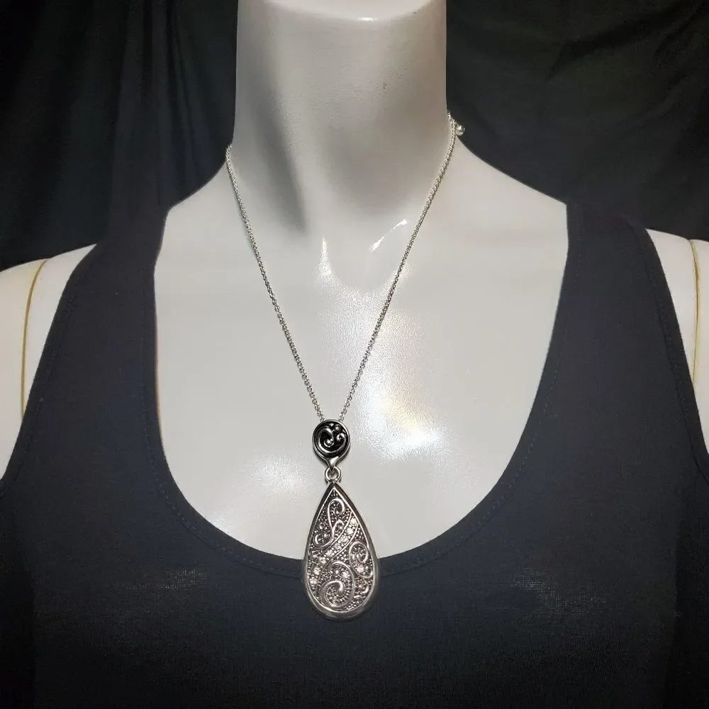 NWT Silver & Black Necklace & Earrings Set